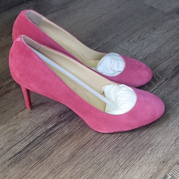 NWOB Christian Louboutin Pumps 👠💗 Barbie Chic - Picture 8 of 8